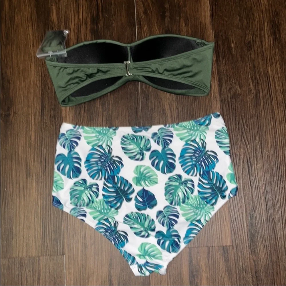 Bikini Set - Picture 12 of 12